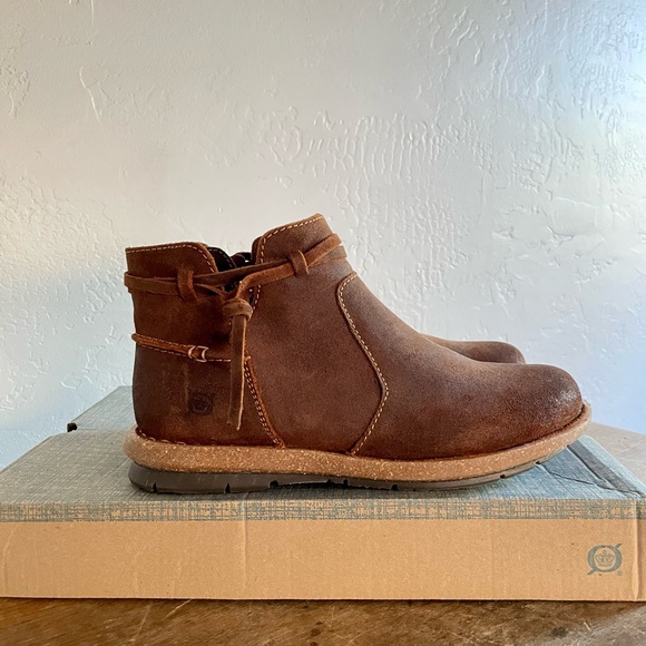 Born Shoes - Womens Born Ankle Boots
